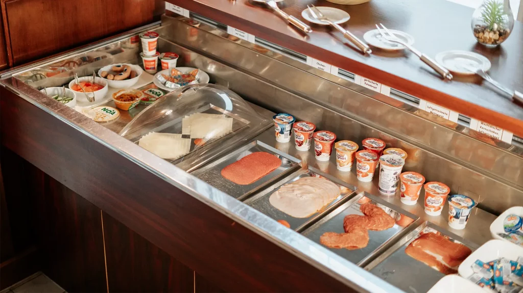 Kaffee und Frühstück am Morgen im Hotel Hoeker Hof